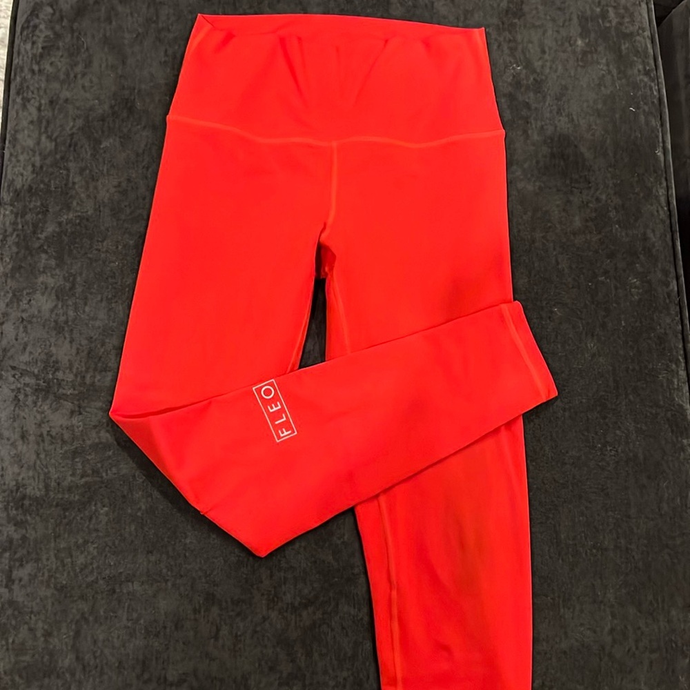 FLEO Leggings